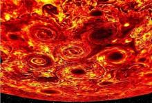 美國宇航局的朱諾導航員實現(xiàn)木星旋風的發(fā)現(xiàn)