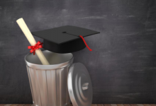 據(jù)報道稱有20％的哈佛大學新生選擇推遲入學