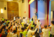 光和青春：發(fā)現(xiàn)孩子閃光點 讓每個孩子擁有綻放的青春