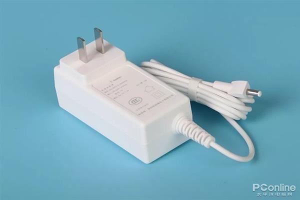 手機無線充電器全面對比：99元到397元有區(qū)別嗎？