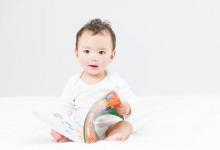 寶寶一歲了還不會說話是不是正常呢