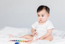 八個月寶寶體溫低但一直流汗怎么辦如何處理