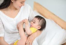 寶寶夜奶吃的勤怎么回事如何處理呢