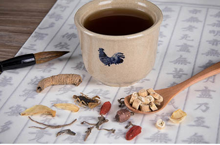 幼兒簡(jiǎn)筆畫(huà)小麻雀5