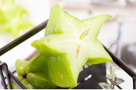 搞笑長(zhǎng)頸鹿簡(jiǎn)筆畫圖片1