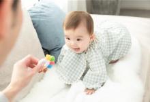 寶寶便秘應(yīng)該怎么正確的處理呢