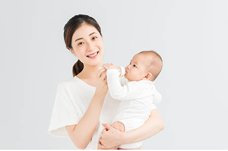 幼兒園簡(jiǎn)單小鴨子簡(jiǎn)筆畫(huà)的畫(huà)法3