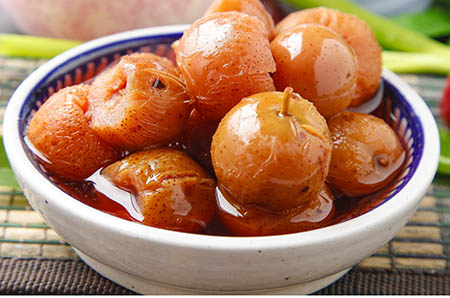 卡通企鵝簡(jiǎn)筆畫彩色的畫法2