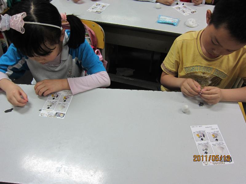 用牛奶可以做橡皮團(tuán)？怎么做？