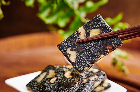 超簡(jiǎn)單膠帶圣誕樹(shù)賀卡手工制作3